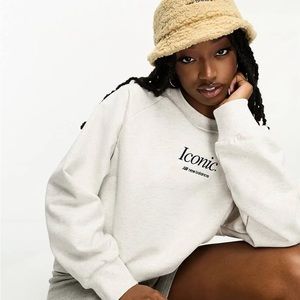 NEW BALANCE || Unisex Sherpa bucket hat one size one size